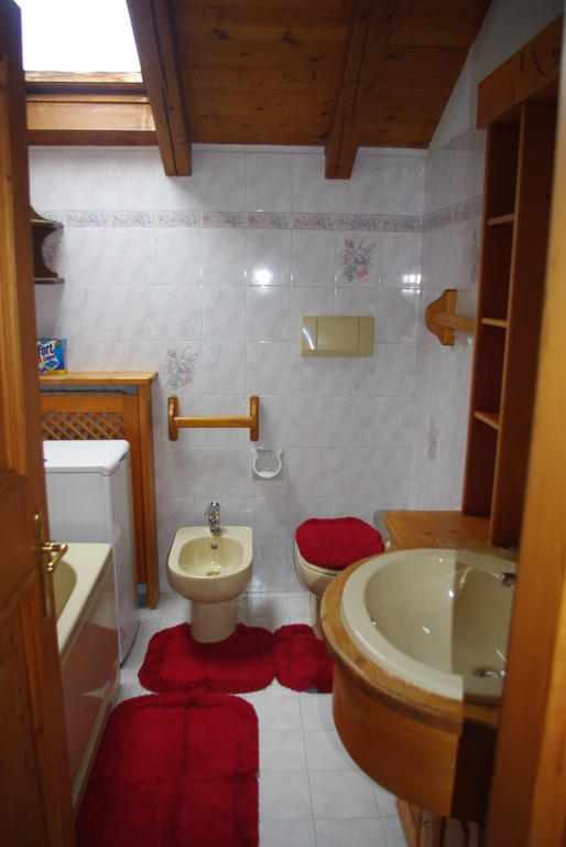 Casa Alpina Villa Cencenighe Phòng bức ảnh